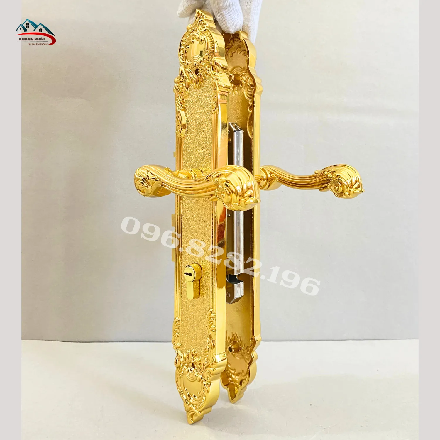 Chi tiết hoa văn trống đồng trên khóa KP6161