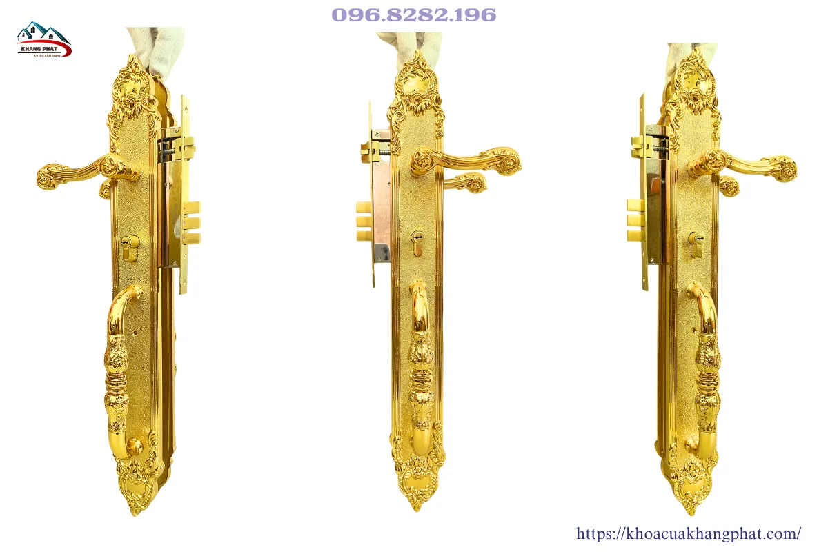 Hình ảnh lắp đặt thực tế khóa cửa đại sảnh KP6161 mạ PVD trên cửa gỗ