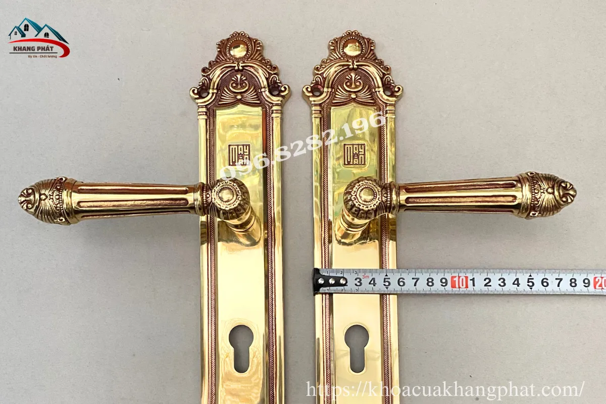 Khoá đại sảnh Huy Hoàng HCP 8526 bằng đồng thau đúc nguyên khối