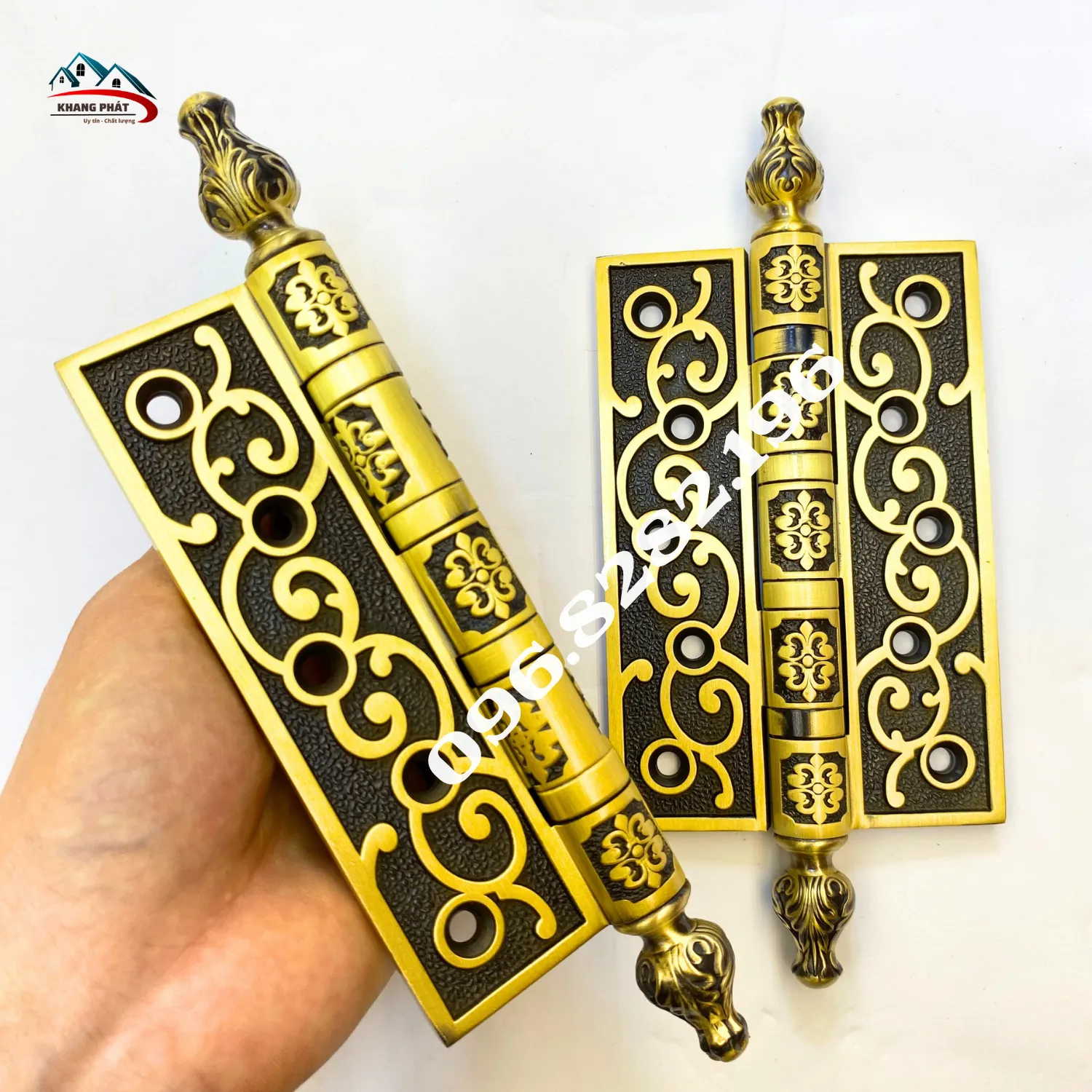 cho-cua-go.jpg lắp đặt bản lề đồng cho cửa gỗ biệt thự cao cấp