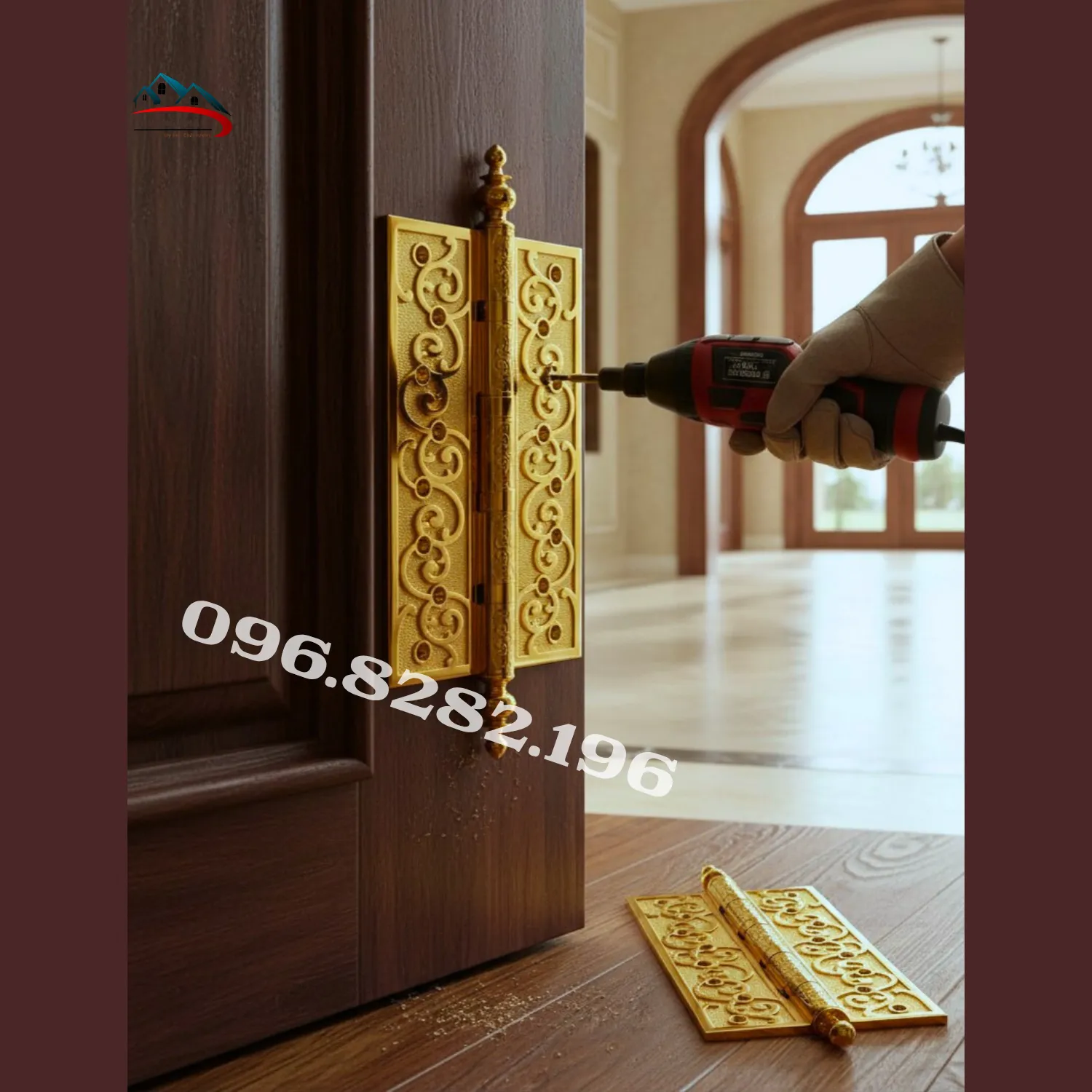 Bản lề đồng kết hợp khóa và phụ kiện cửa gỗ