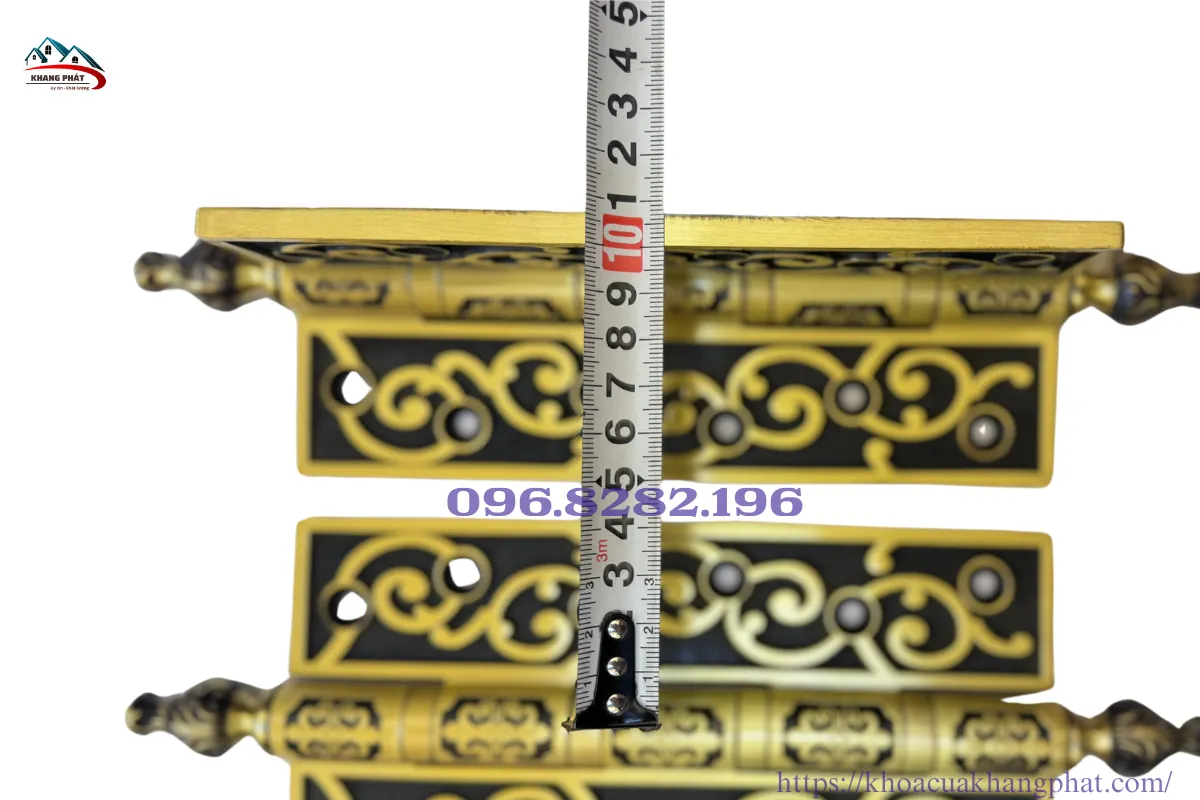Bản lề trục hoa rêu thiết kế cao cấp phong cách Châu Âu