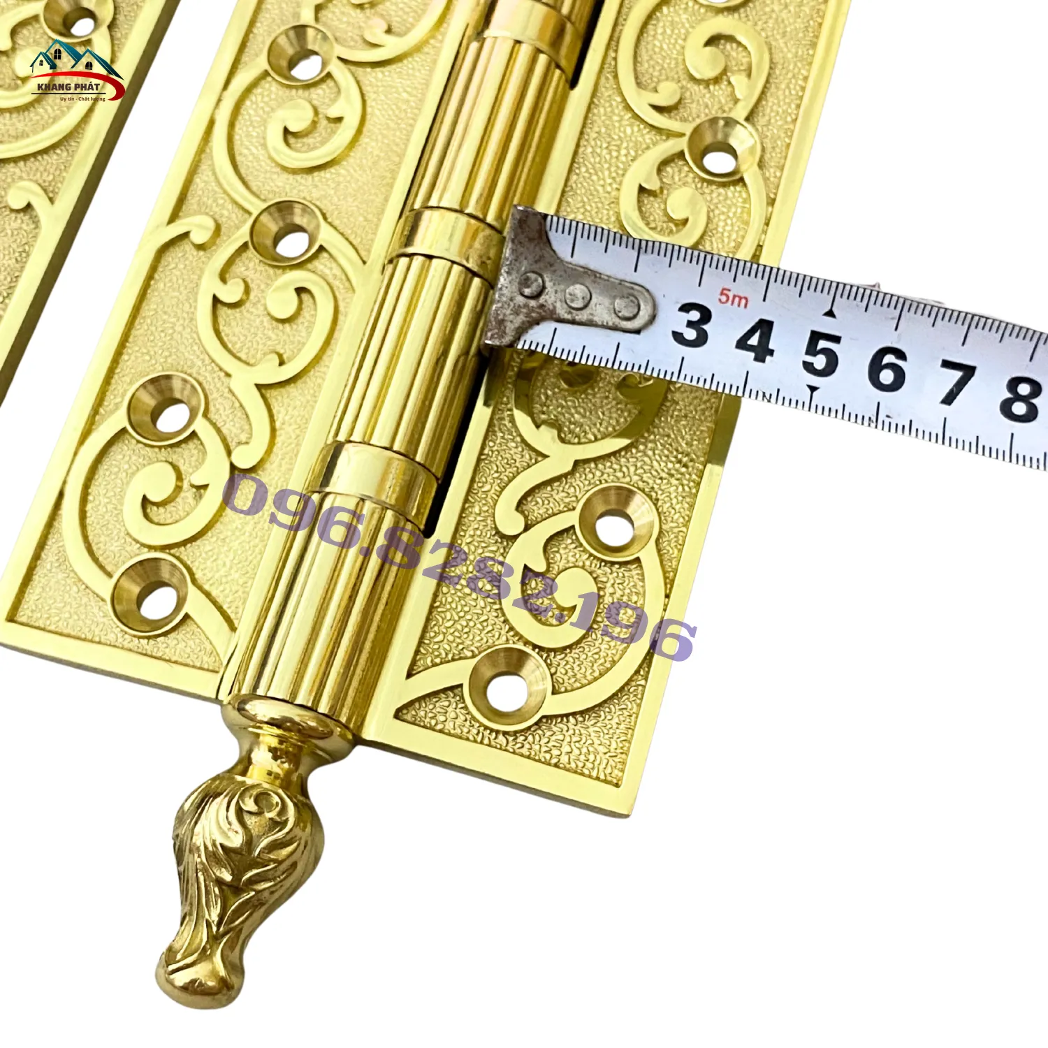 Bản rộng 4cm của bản lề phù hợp cửa gỗ dày