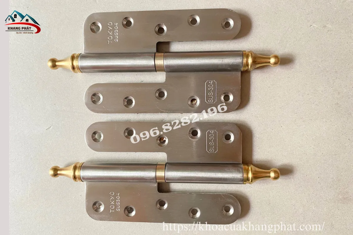 Bộ bản lề cối N7 inox đóng gói đầy đủ