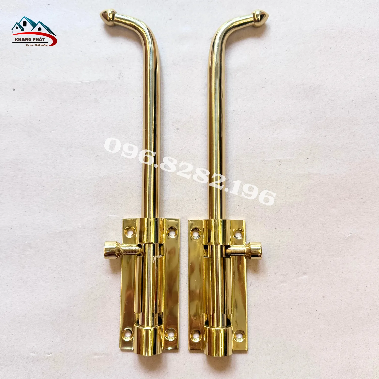 Tay cầm đuôi chuột bằng đồng thiết kế trợ lực