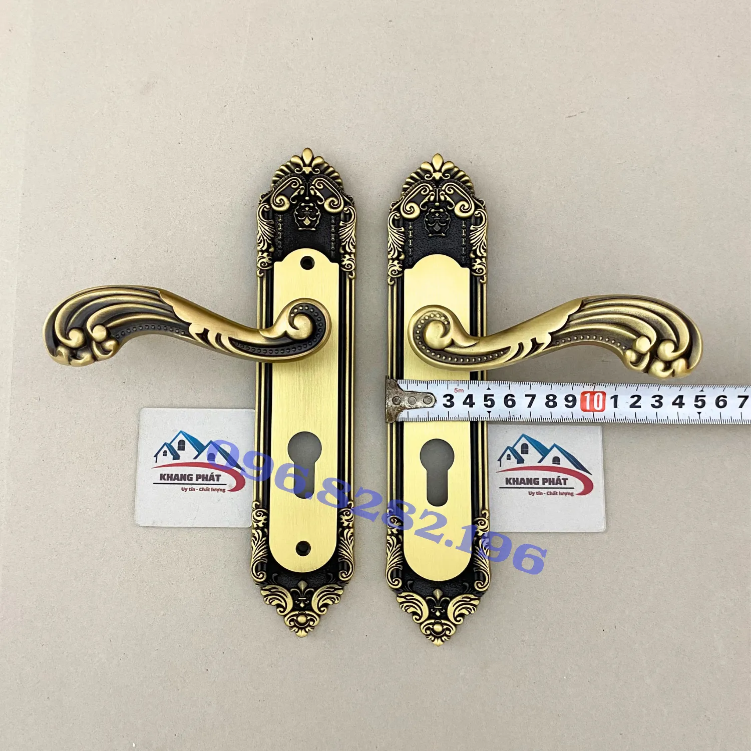 Đo chiều rộng mặt ốp khóa KP3232 5cm