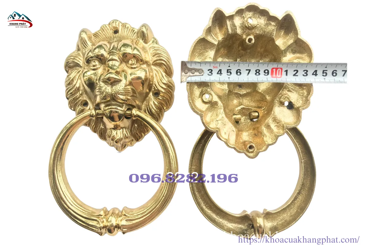 Tay nắm cửa cổ phong thủy mặt sư tử trung