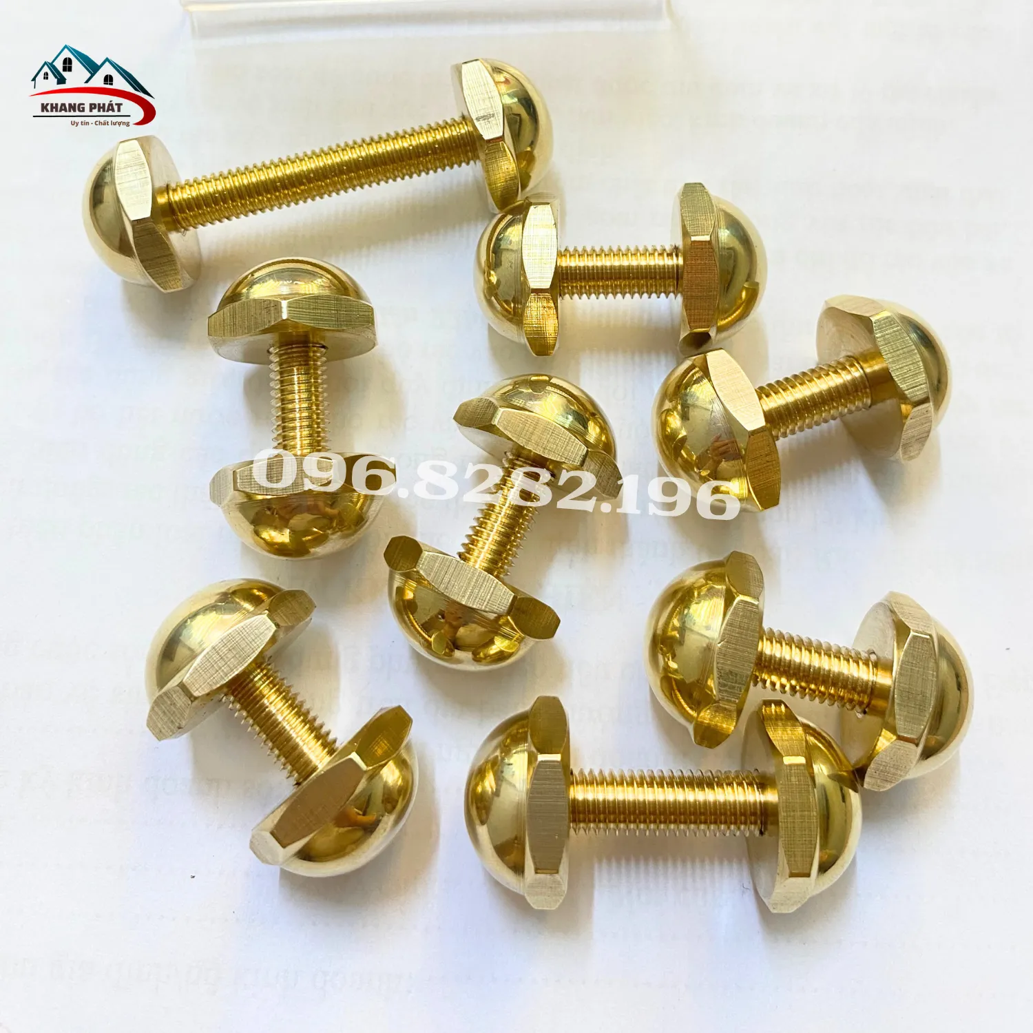 phụ kiện đồng trang trí hàng rào ngoài trời