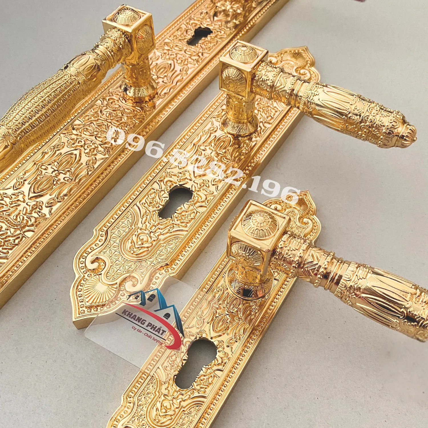 Bộ khóa đồng KP999 vàng 24K góc nghiêng thực tế