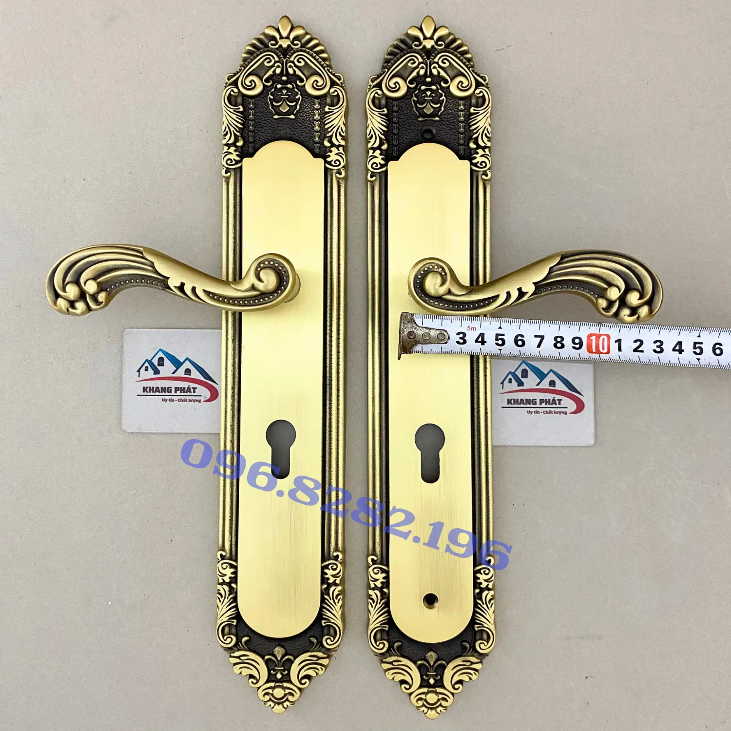 Chi tiết tay kéo đồng dài 13cm khóa KP3232