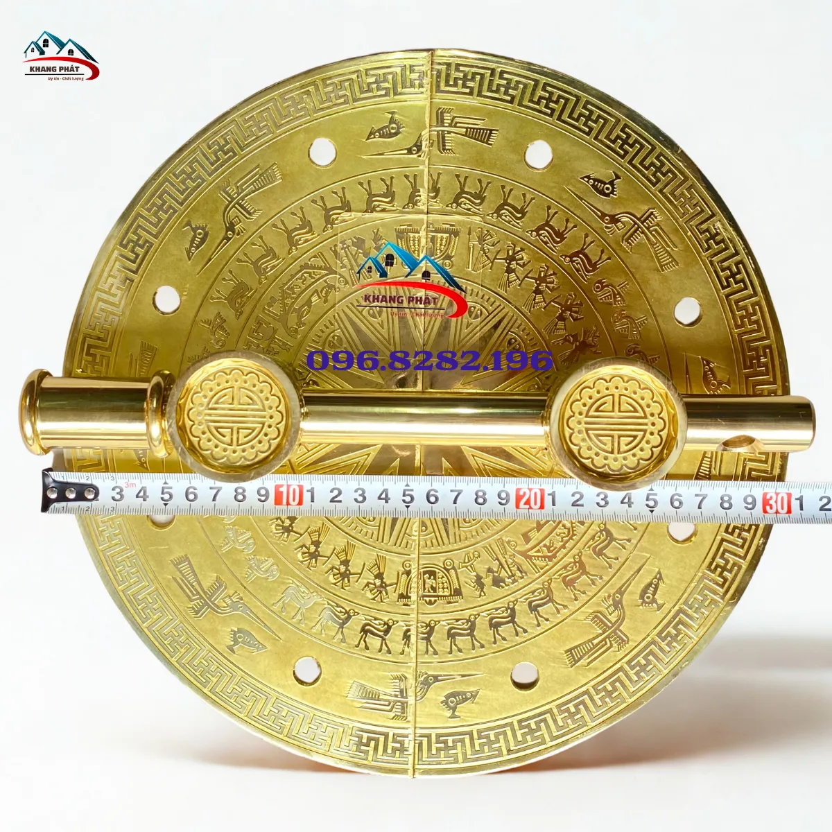 Chuỳ mâm đồng 30cm hoa văn trống đồng vàng bóng