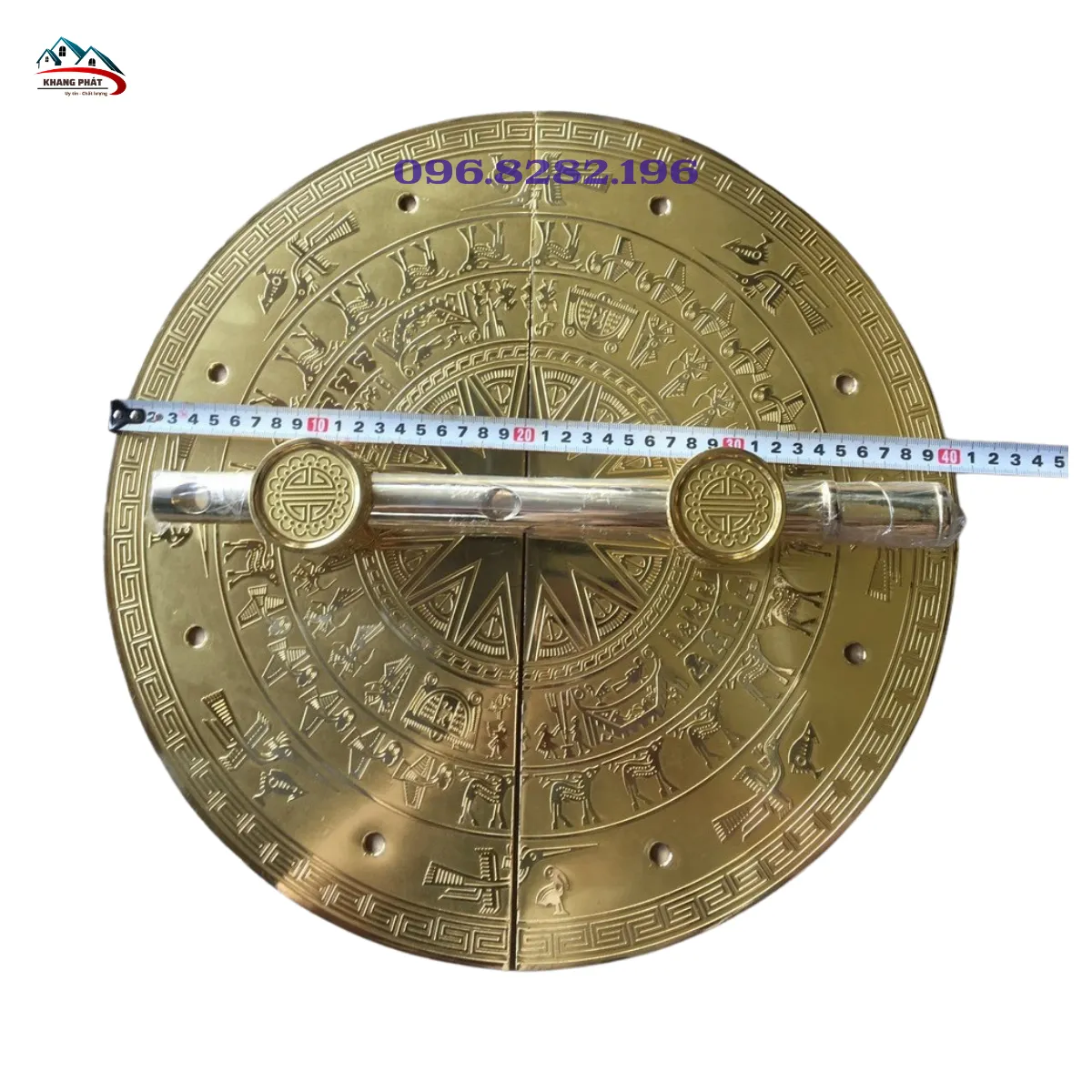 Chuỳ mâm đồng hoa văn trống đồng 40cm cho cửa cổng lớn