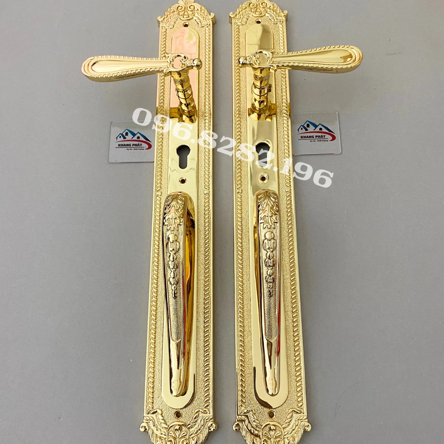 Hoa văn mặt ốp khóa cửa đại sảnh KP666 mạ vàng 24K