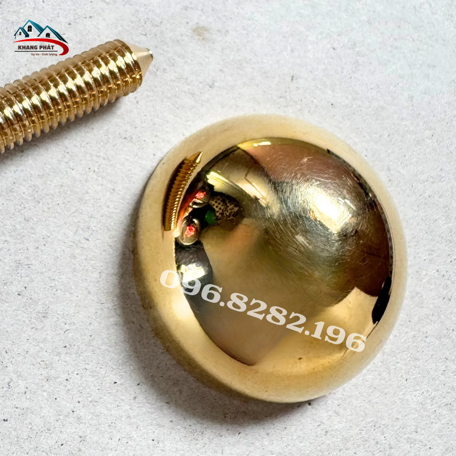 Kết cấu mặt sau của đinh mũ bằng đồng