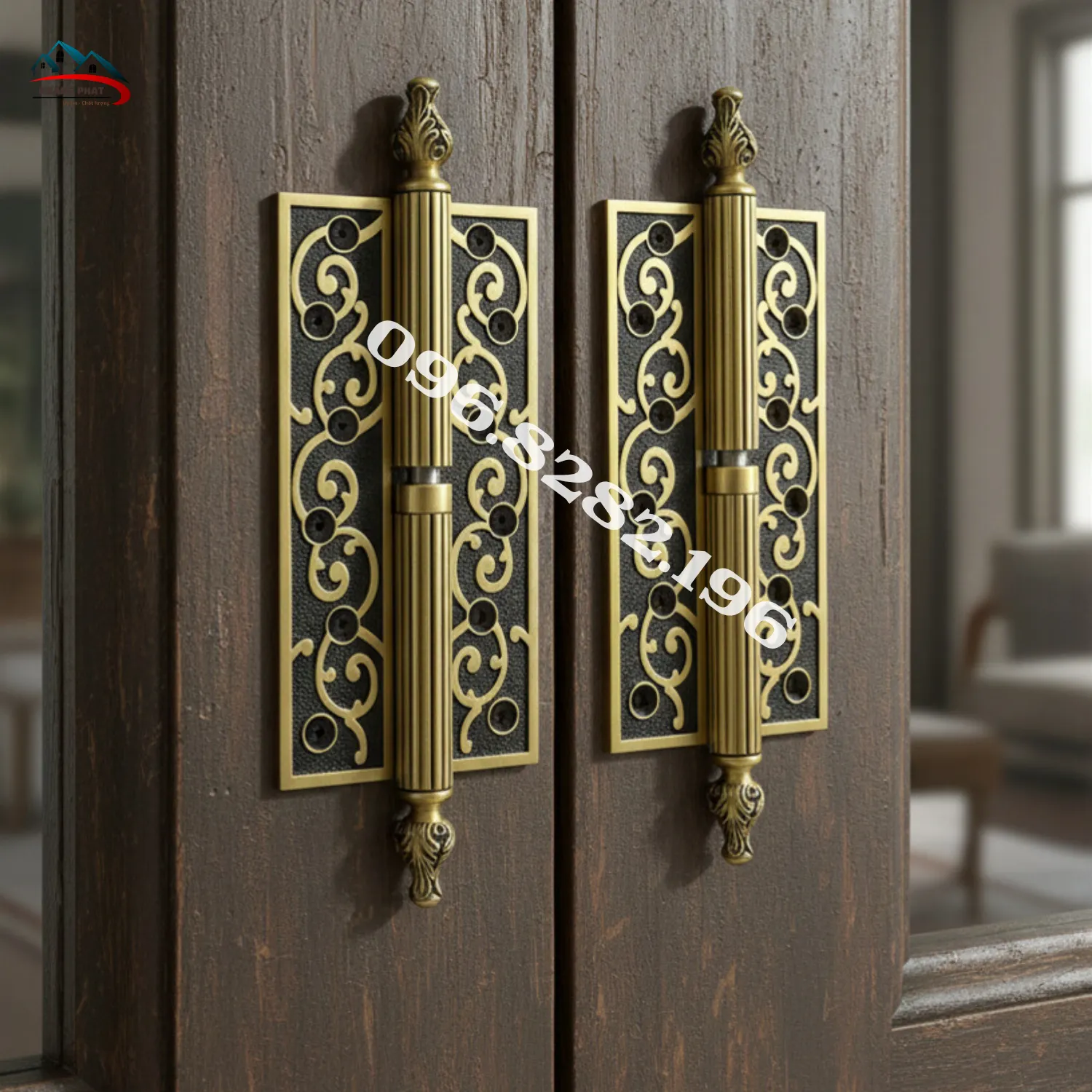 Phụ kiện lắp trên cánh cửa gỗ tự nhiên