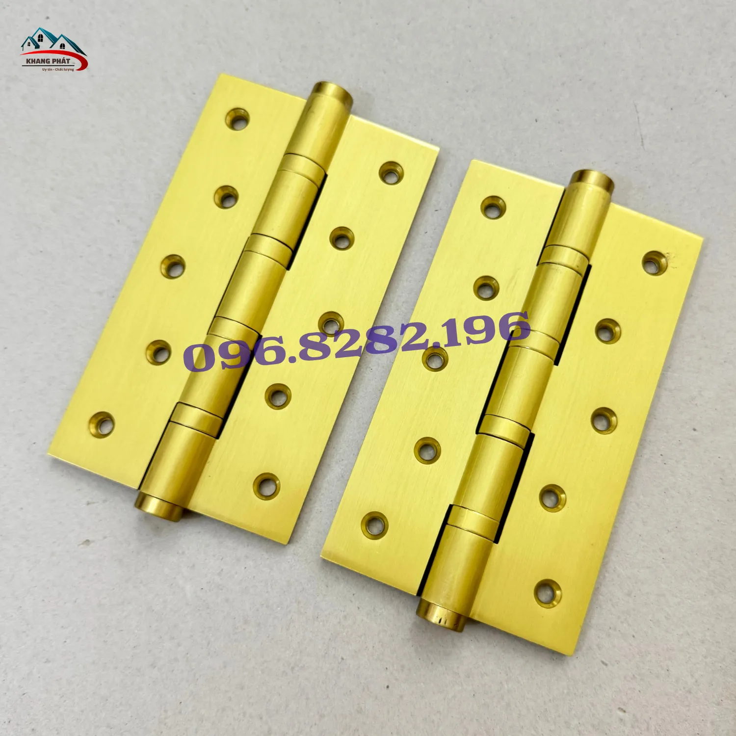 Bề mặt đồng thau đúc hoàn thiện đẹp mắt