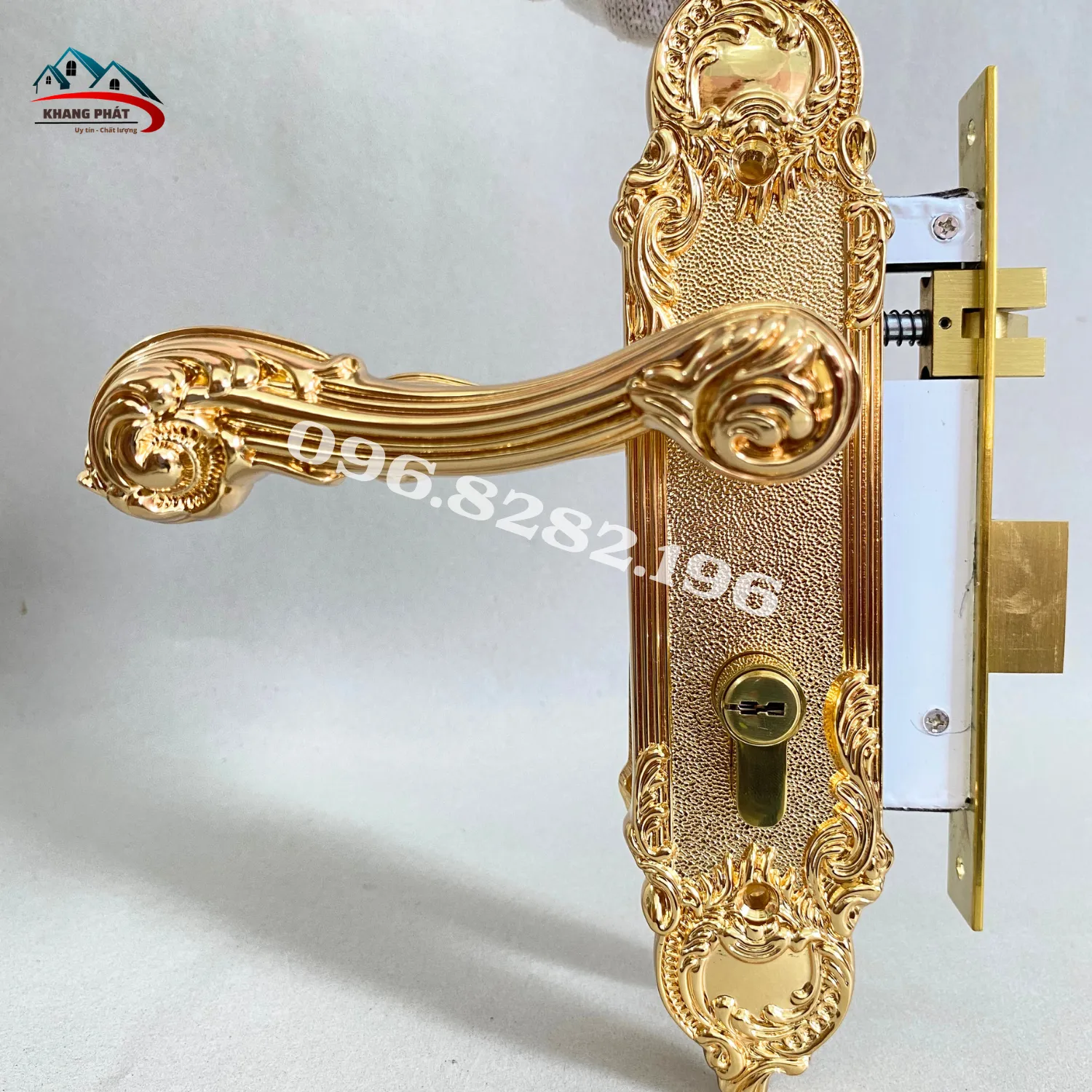 Khóa đồng KP6161 cầm tay chắc nặng