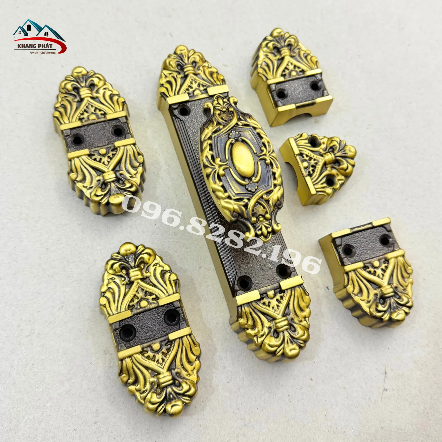 Bộ clemon đồng màu đen rêu