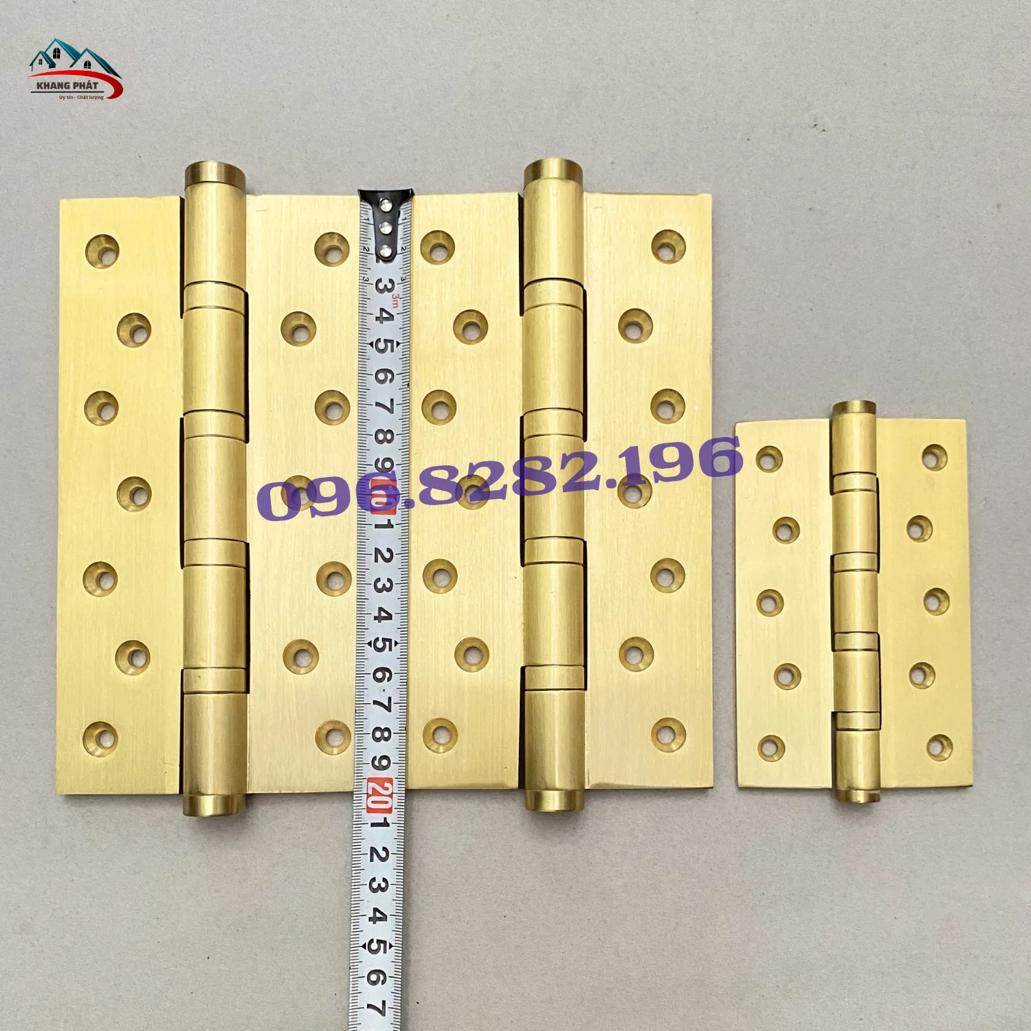 Bản lề đồng nặng 1,4kg mỗi lá