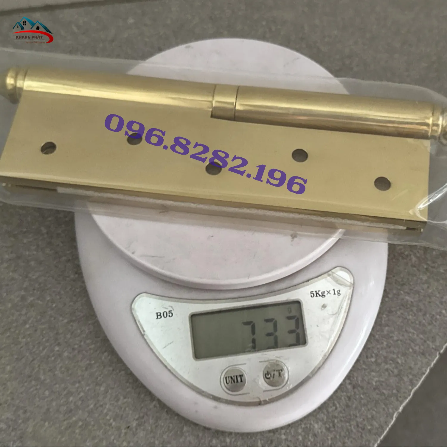 Trọng lượng thực tế 700g mỗi lá