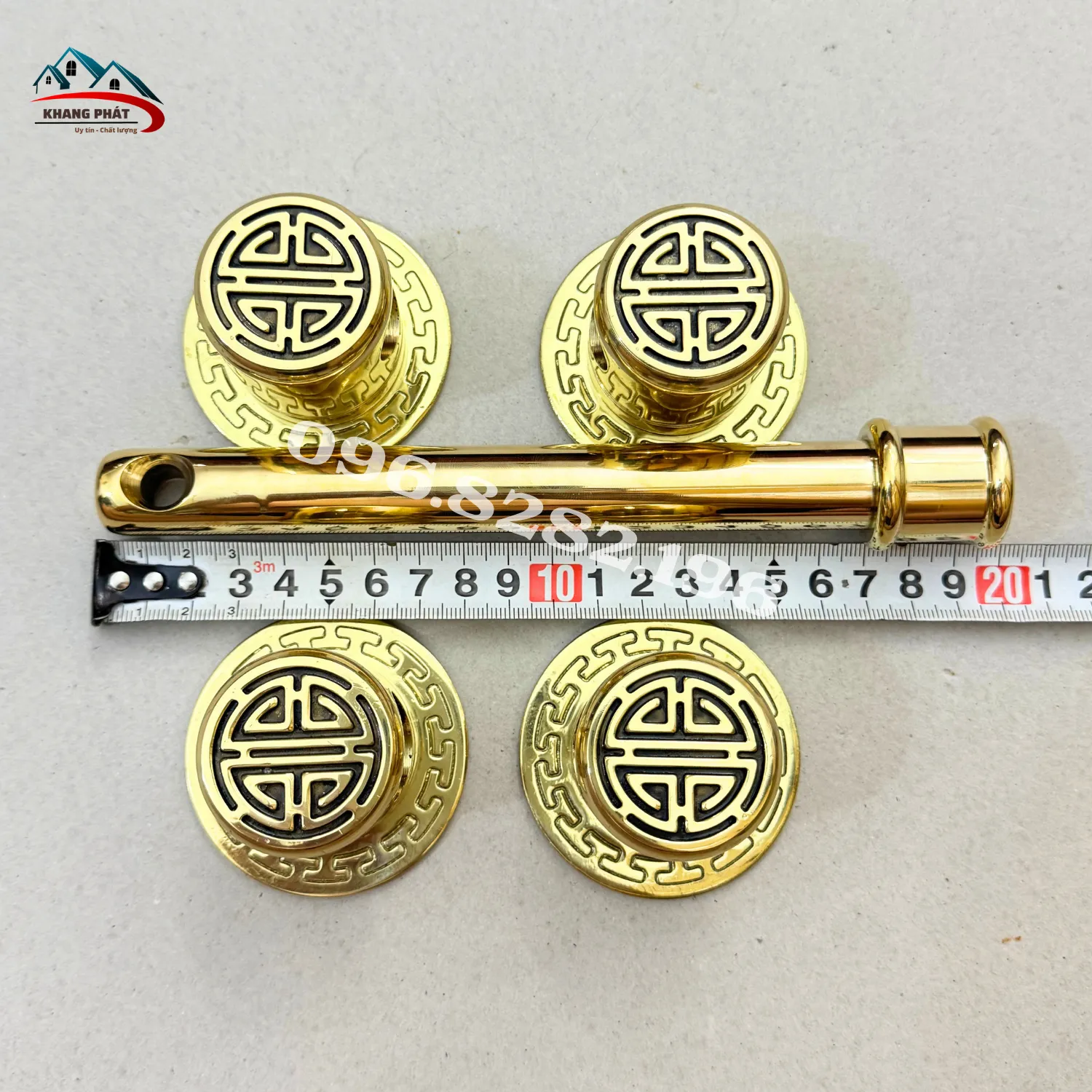 Then cài khoá chuỳ đồng dài 20cm