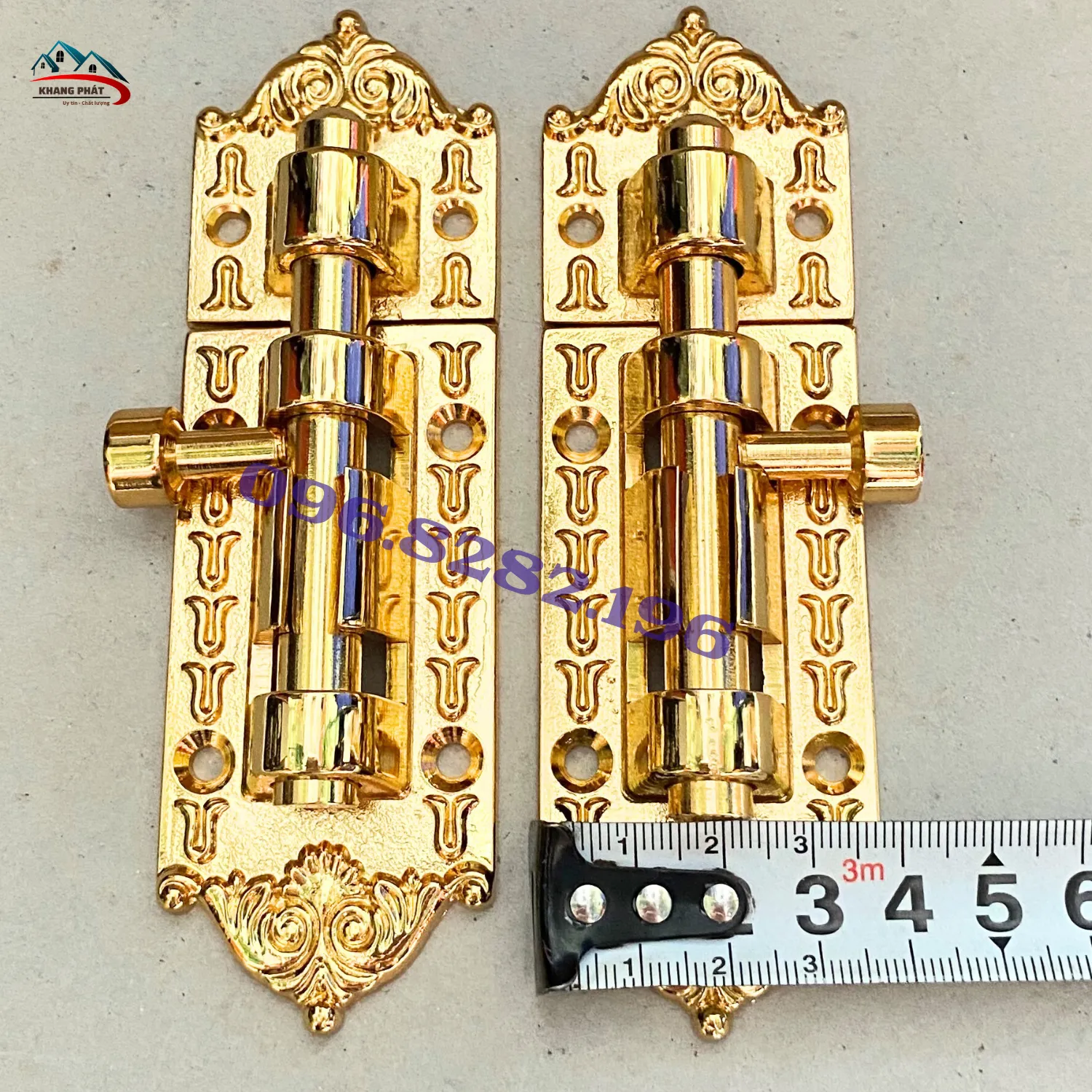Kích thước rộng 4cm của lá chốt đồng