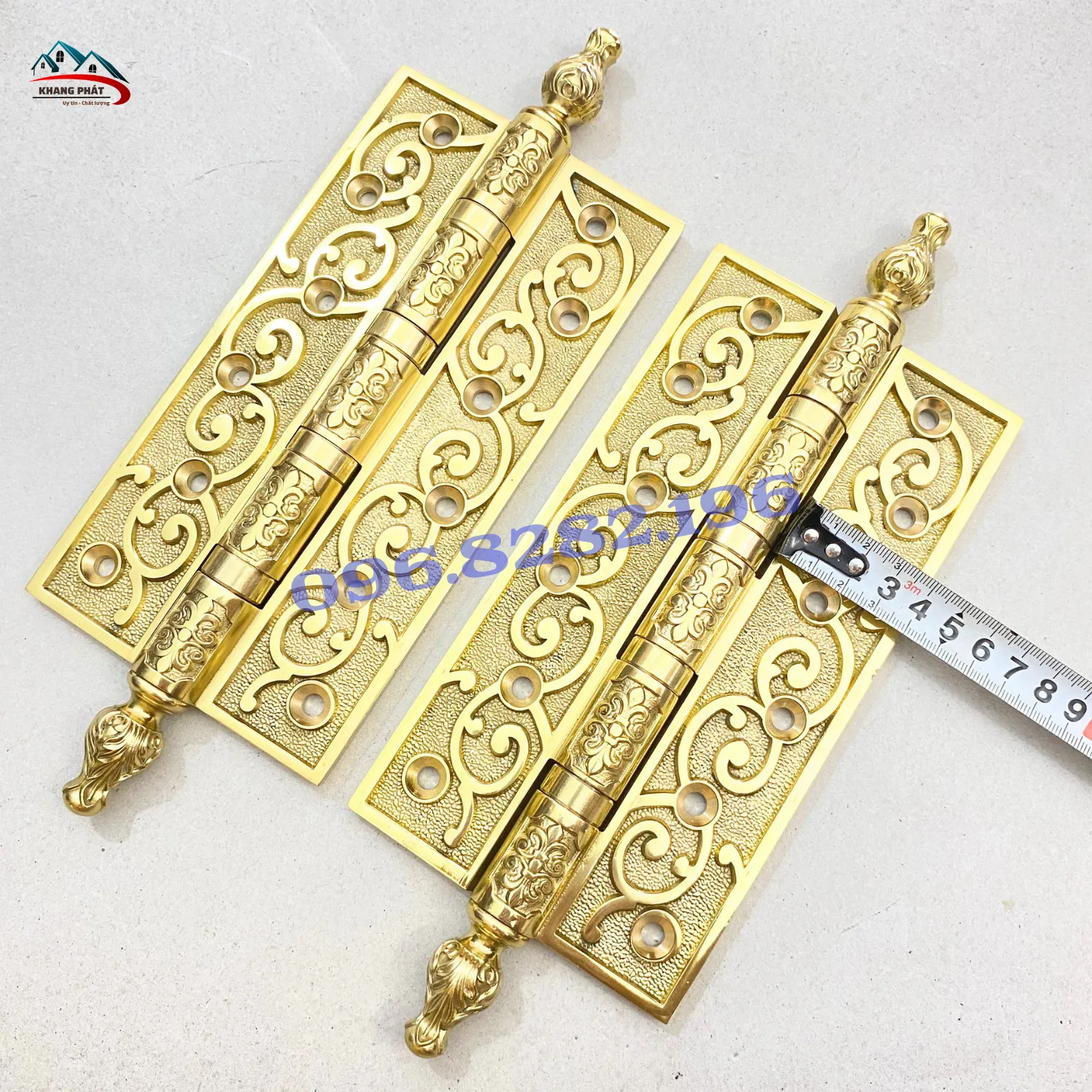 Đo chiều rộng cánh lá 4cm