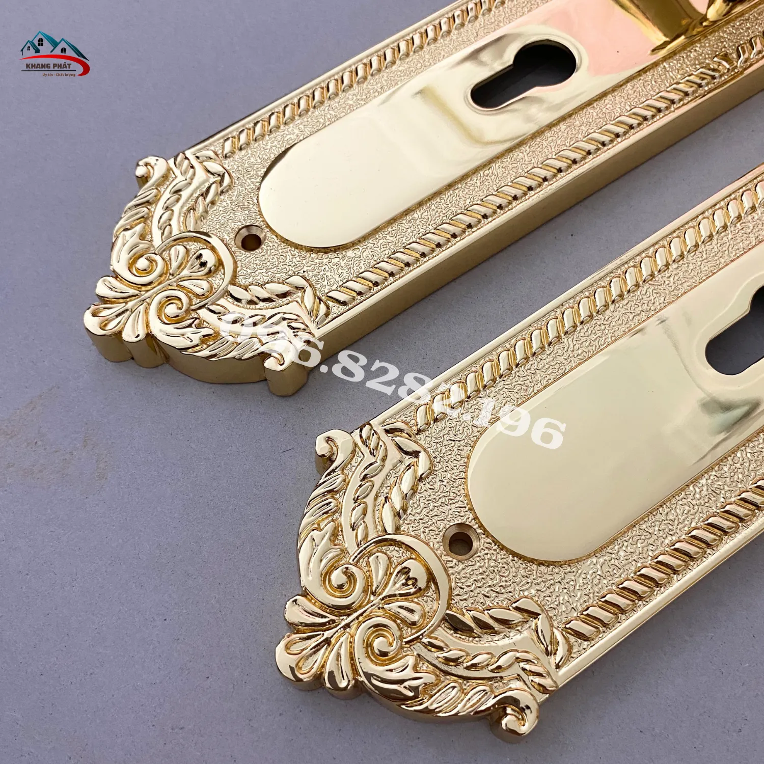 Cận cảnh phần dưới mặt ốp khóa cửa KP666
