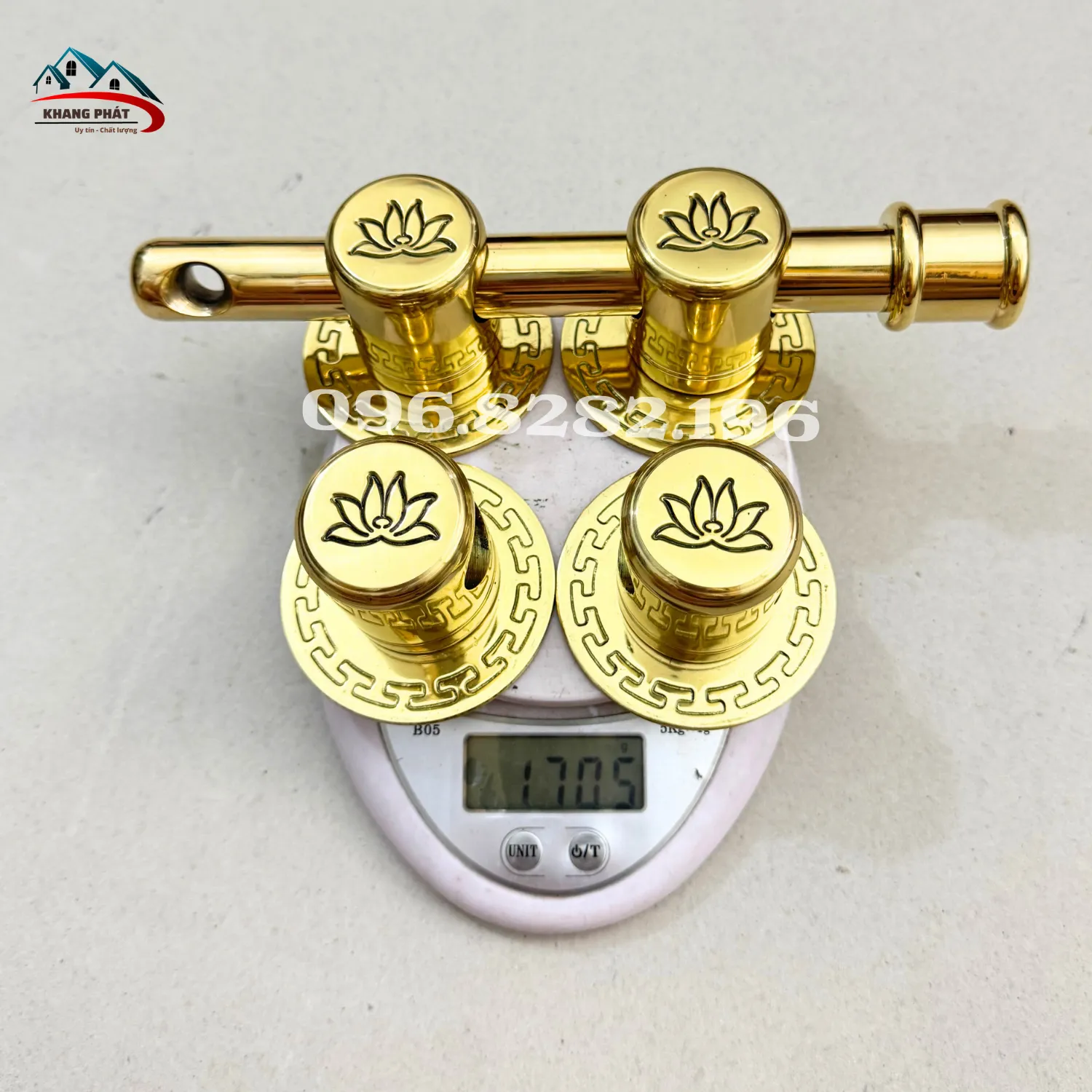cân nặng bộ chuỳ đồng hoa sen 1 phẩy 7kg