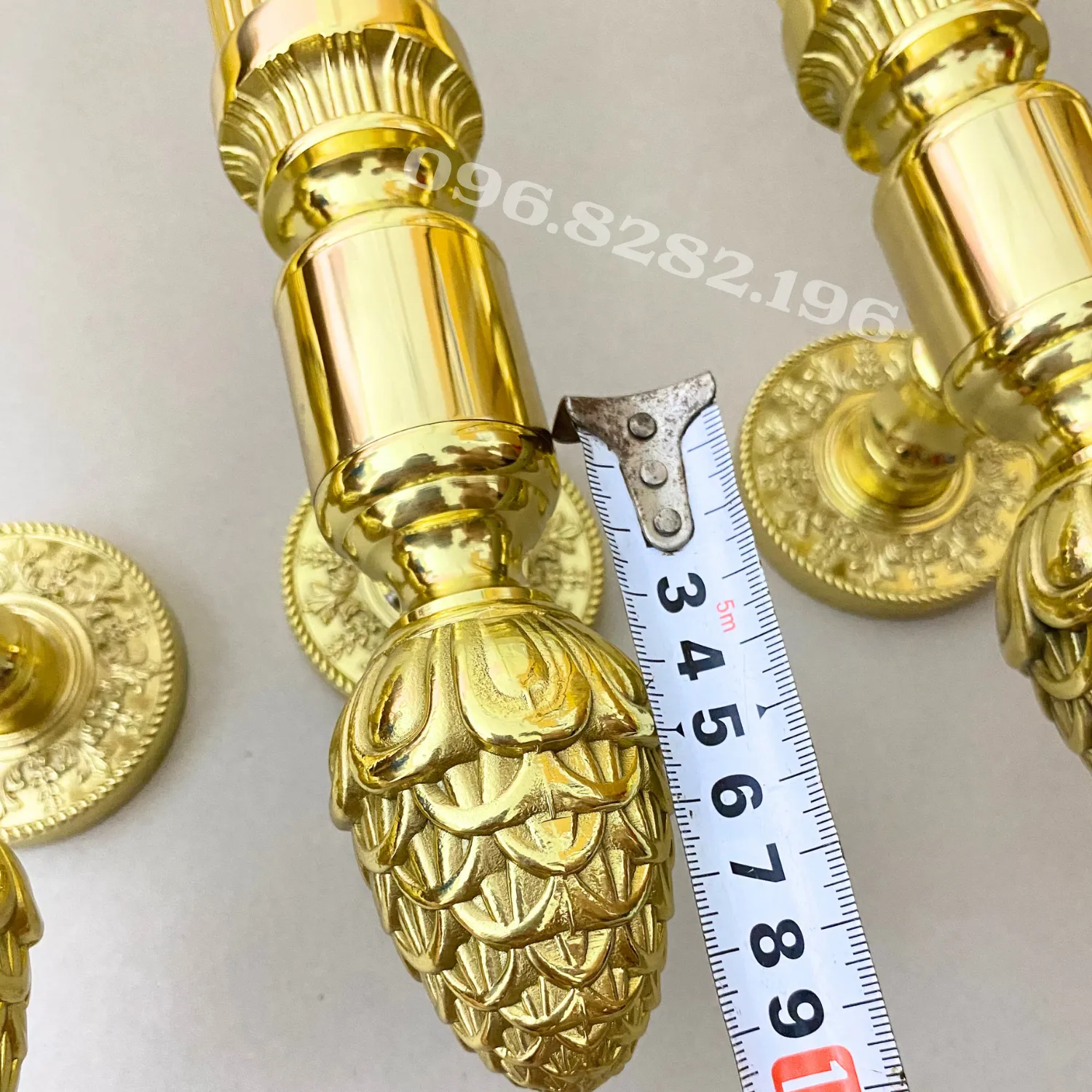 Chi tiết đầu chóp thông bằng đồng hoàn thiện bóng