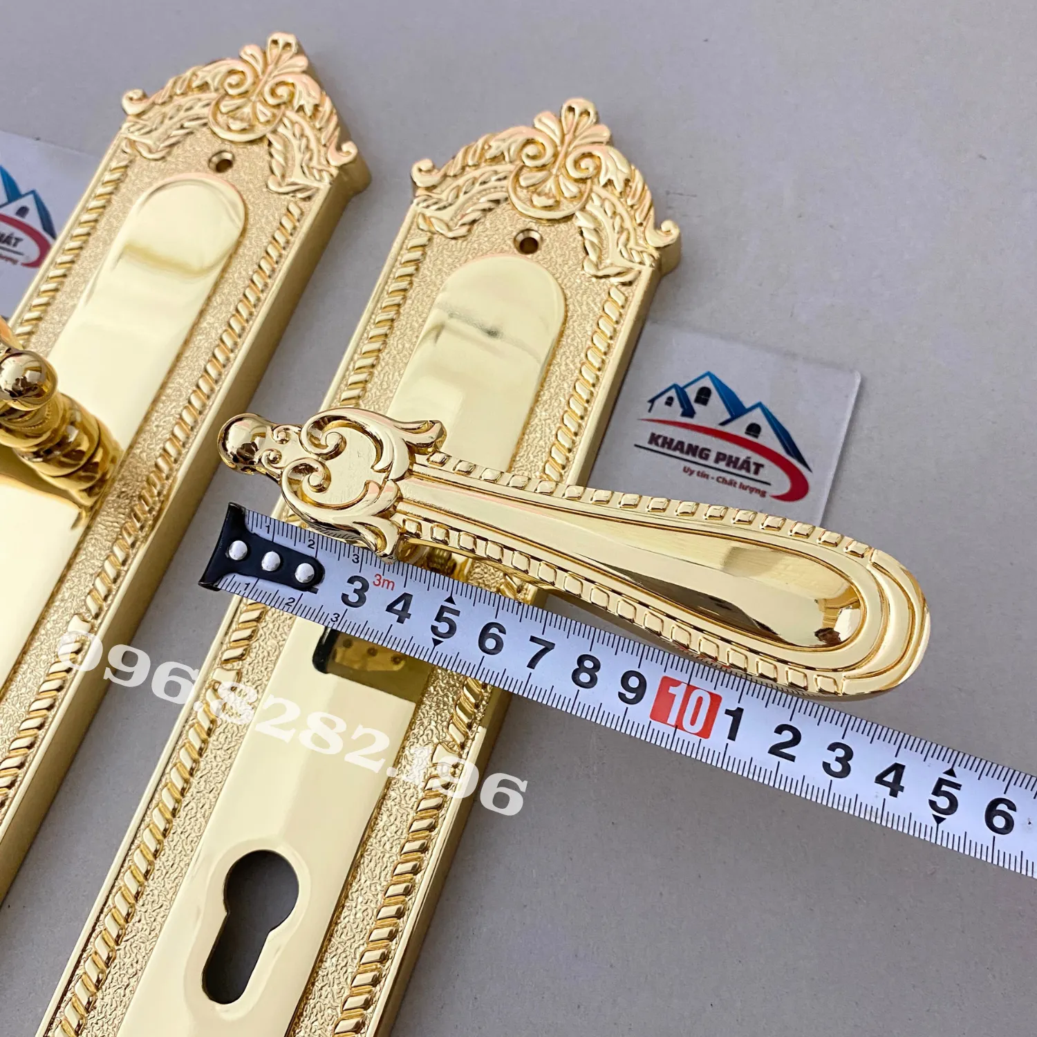 Tay gạt khóa cửa chính KP666 dài 14cm