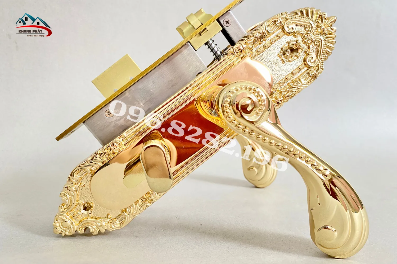 toàn thân khóa cửa phòng mạ vàng 24K