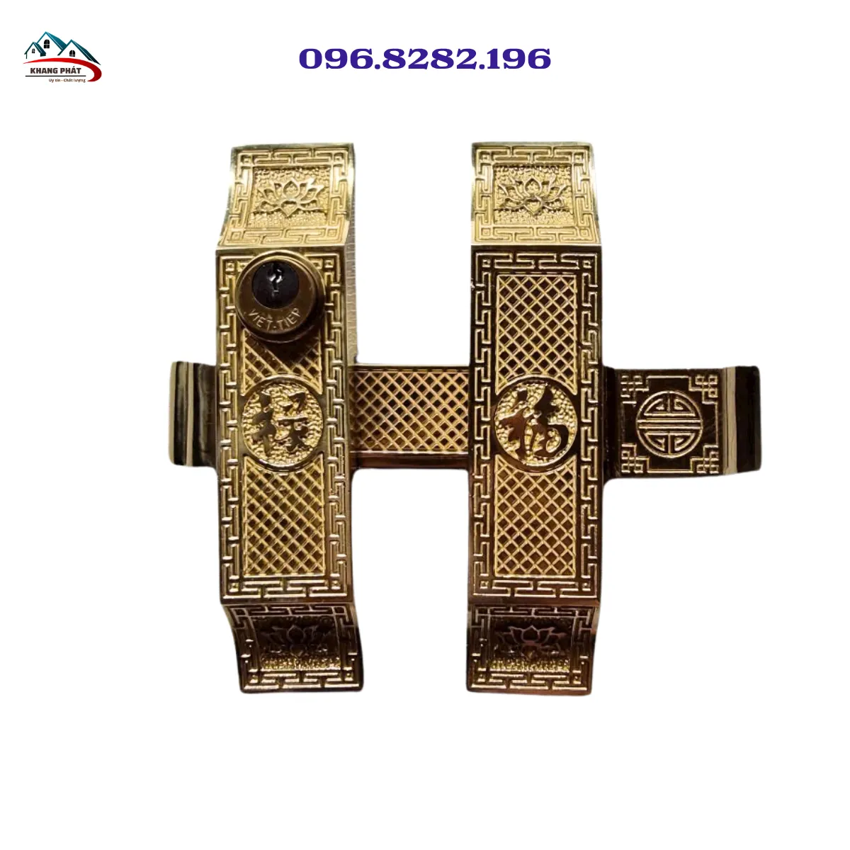 Phụ kiện cửa gỗ bức bàn – khóa then cài đồng sáng bóng, chạm hoa văn