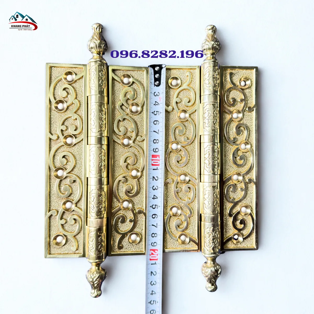 Bản lề lá đồng thau hoa văn dài 20cm, chắc chắn, bền bỉ, phù hợp cửa gỗ cao cấp